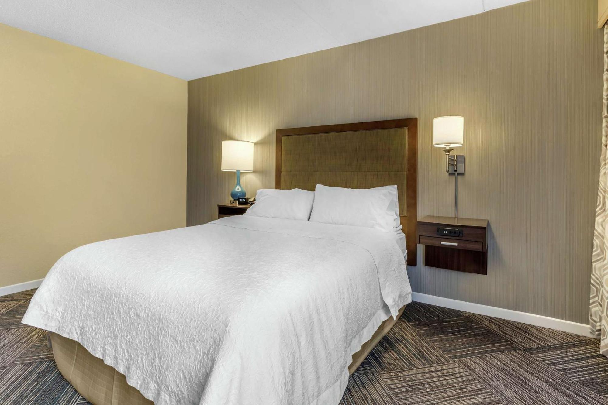 Hampton Inn Green Bay Downtown Extérieur photo