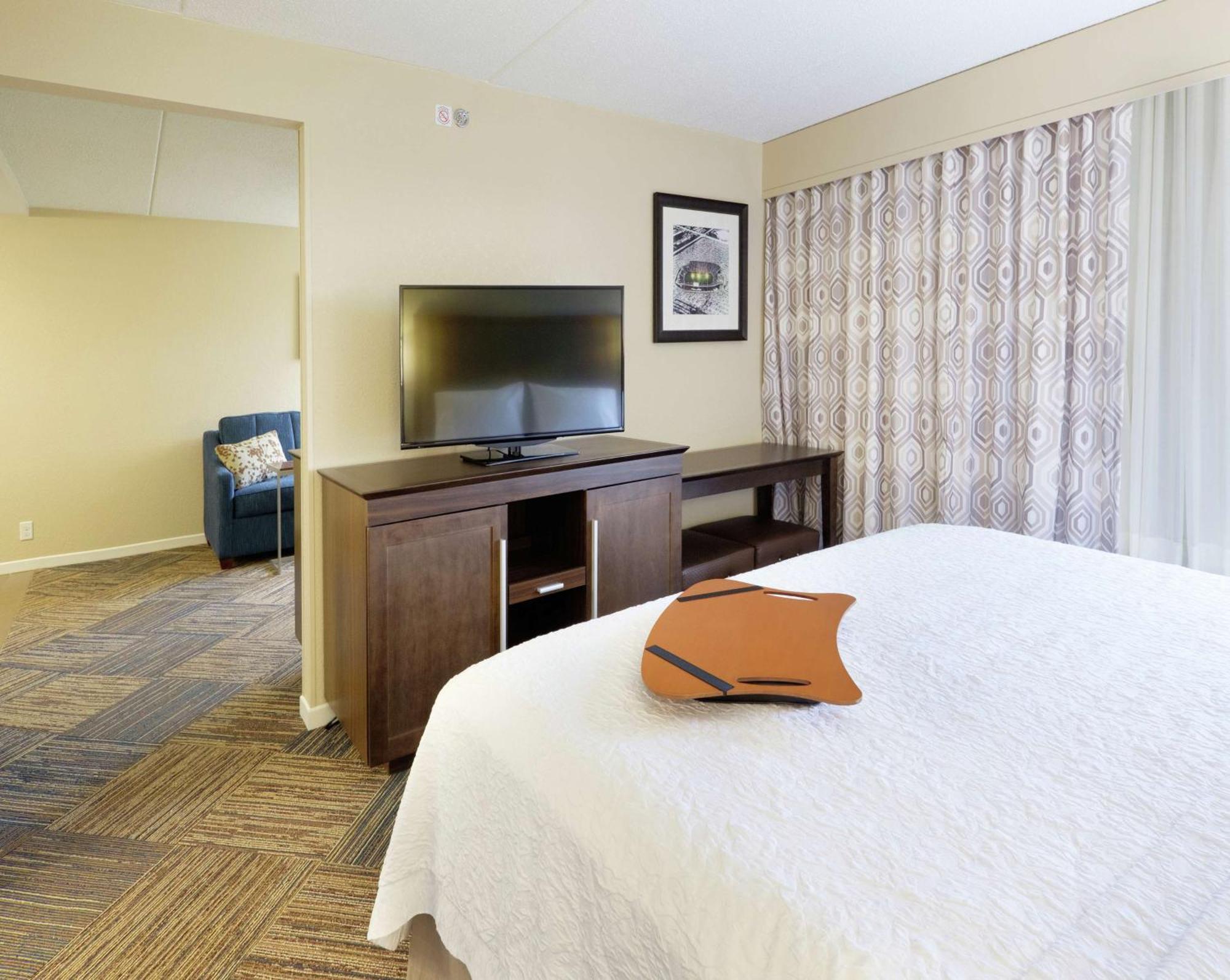 Hampton Inn Green Bay Downtown Extérieur photo